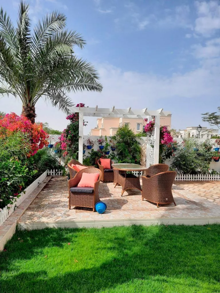 Historical Background of Arabian Ranches 2