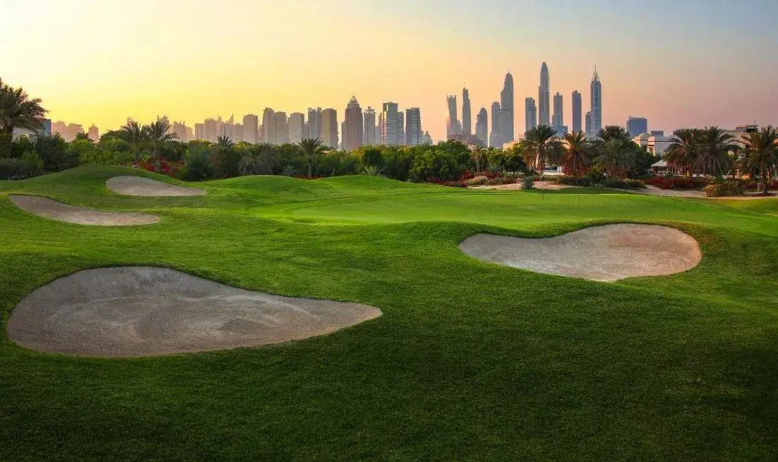 草地 — Fully Renovated and Remodelled 4 Bed Home | Profound Properties, Dubai