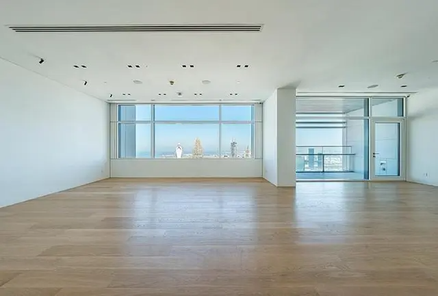 Experience Opulent Living in Dubai's Iconic Index Tower