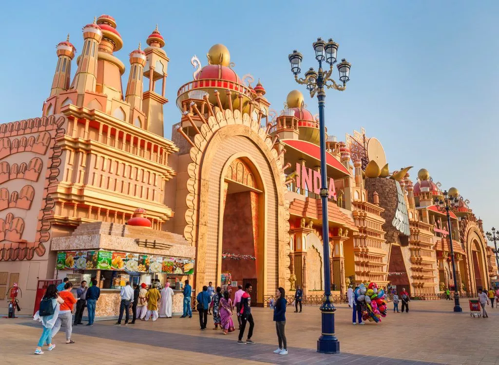 Residential and Community Features