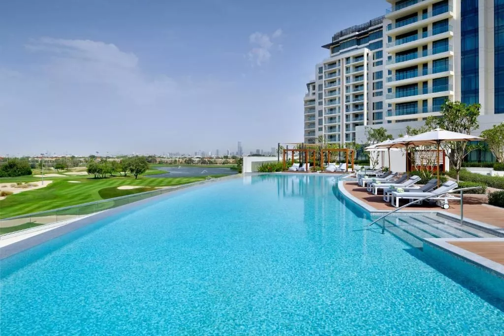 About Emirates Hills