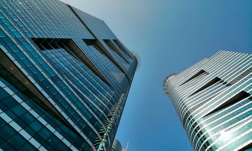 About Jumeirah Lake Towers Community