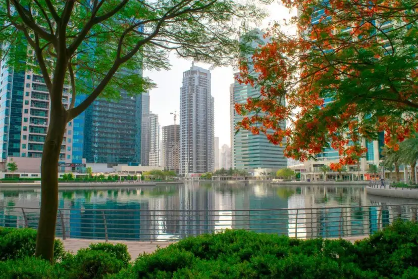 About Jumeirah Lake Towers Community