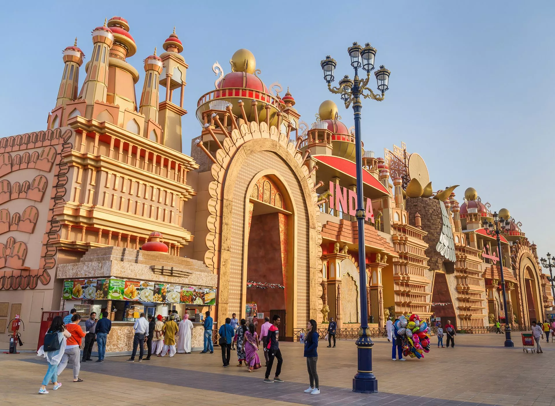 Residential and Community Features of Villanova