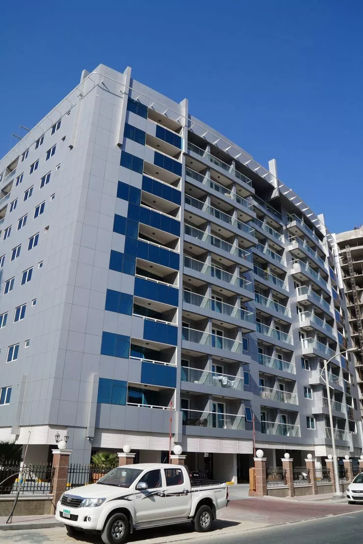 Experience Comfortable Living at Grand Horizon 1 in Dubai Sports City
