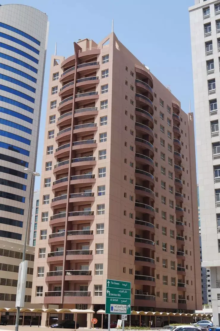 阿尔穆萨维大楼 — 阿尔巴沙 | Profound Properties, Dubai
