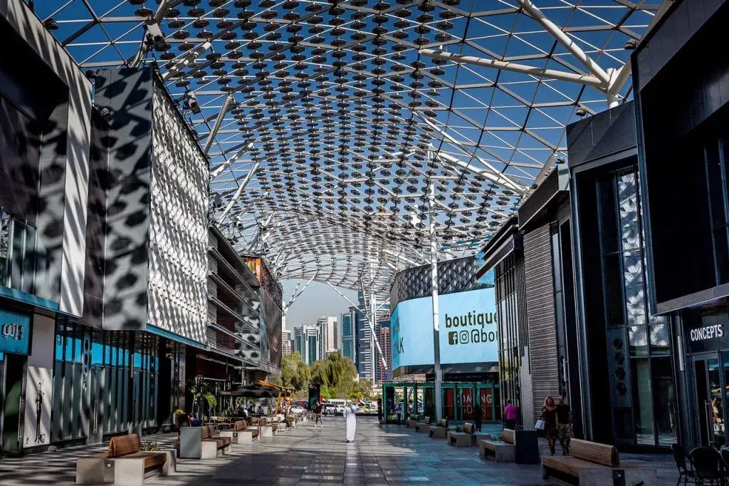 Hydra Towers — Social & Événement — Restaurants — amenity | Profound Properties, Dubai