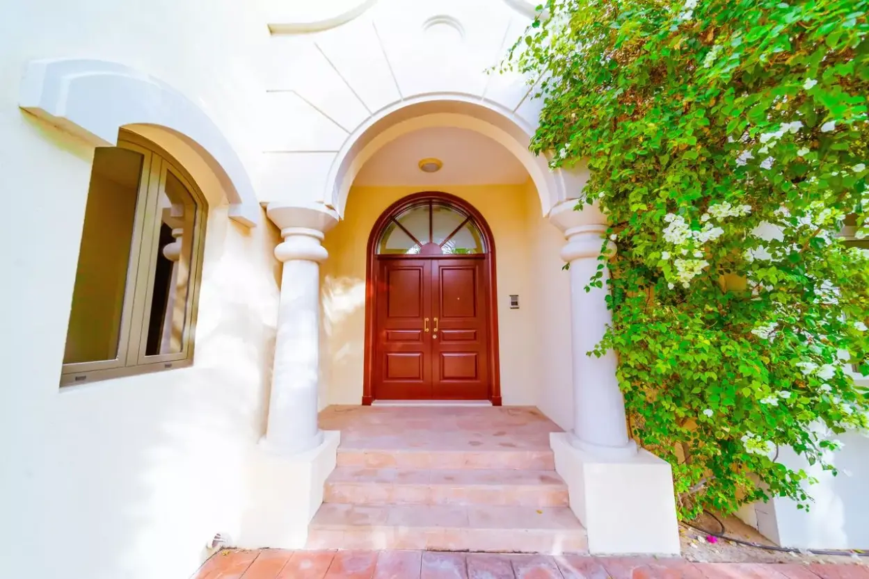 Unveiling Garden Homes: Luxury Villas on Palm Jumeirah