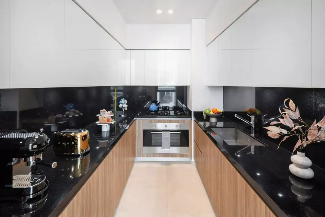 Residence 110 — Doit avoir — Cuisine fermée — feature | Profound Properties, Dubai
