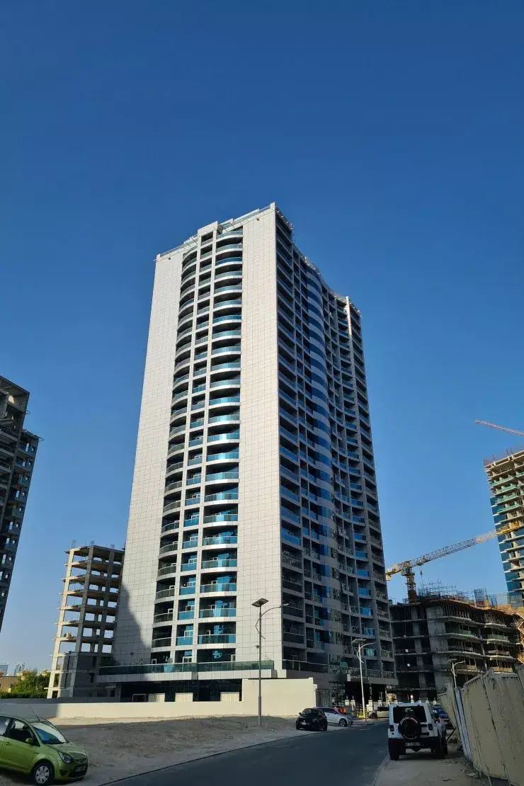 Modern Living in Dubai Sports City