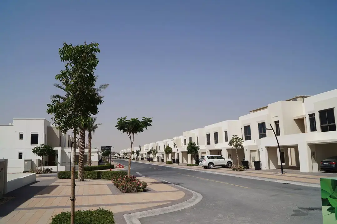 Hayat Townhouses — Autres — Places de parking — amenity | Profound Properties, Dubai