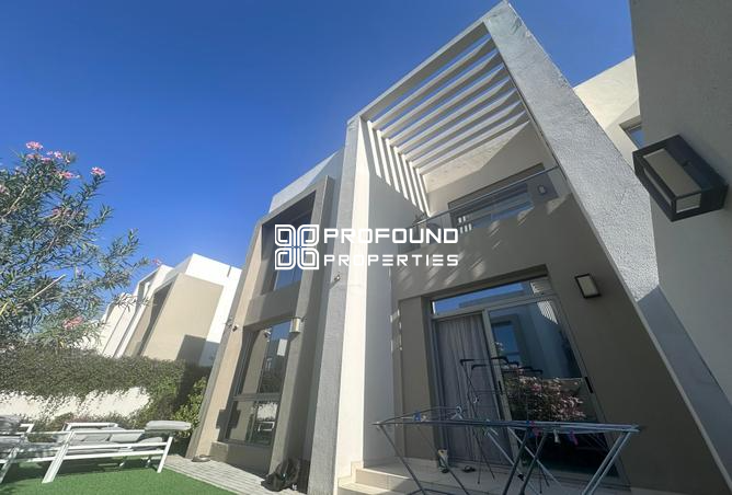 Villa in Reem Community