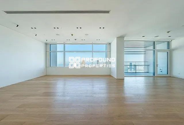 Sumptuous Penthouse | Stylishly Renovated