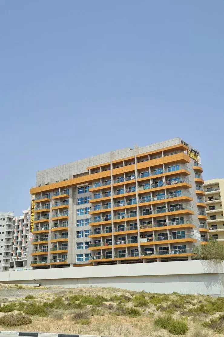 Al Nayli Building — Doit avoir — Balcon — feature | Profound Properties, Dubai