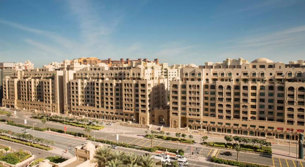 Experience Opulent Living at Golden Mile 3