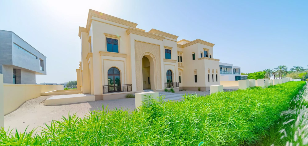Unrivaled Location and Amenities