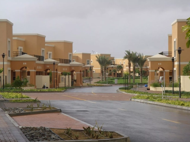 سممر فيلاز