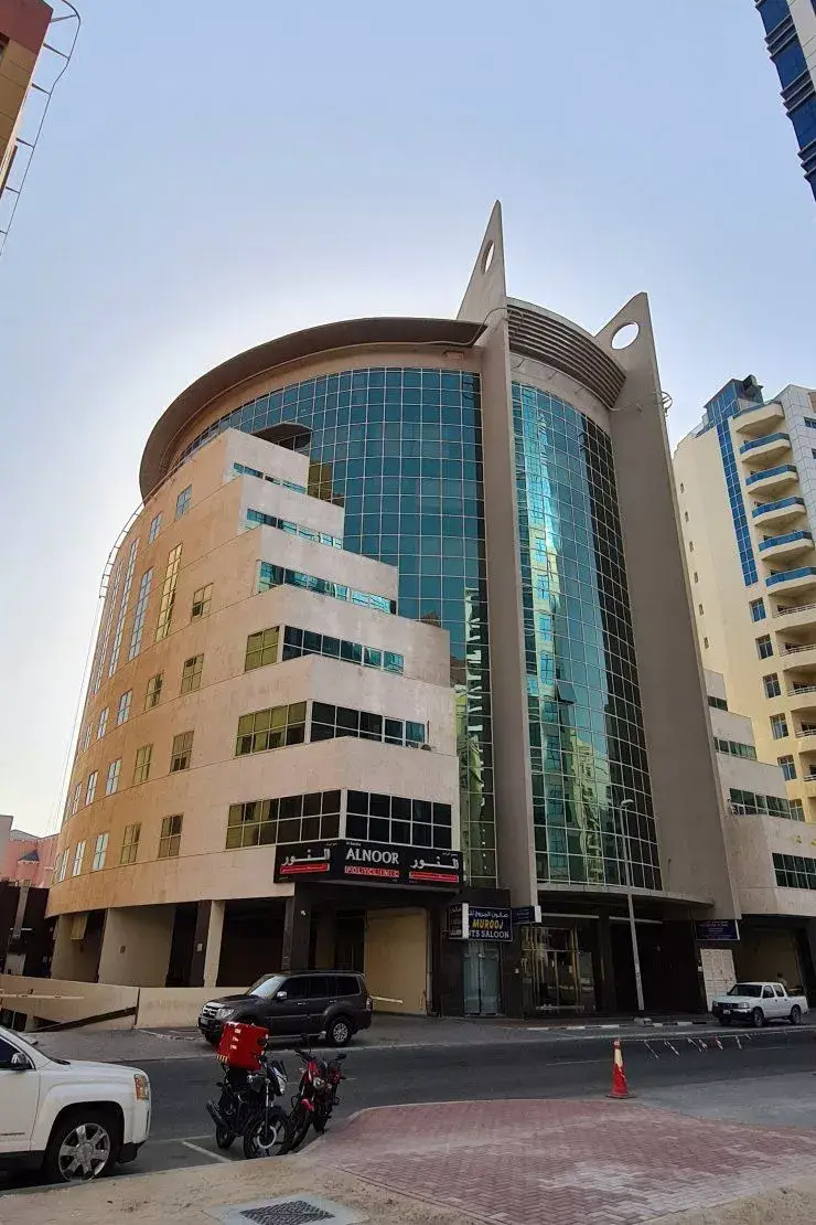 مركز الأعمال النخبة — Master Plan Community | Profound Properties, Dubai