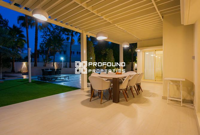 Villa in Meadows 9