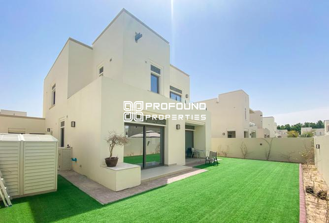 Villa in Azalea, Arabian Ranches 2