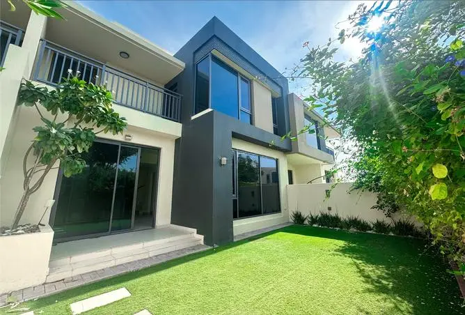 Maple 1 Villa — Entertainment — Private Garden — amenity | Profound Properties, Dubai