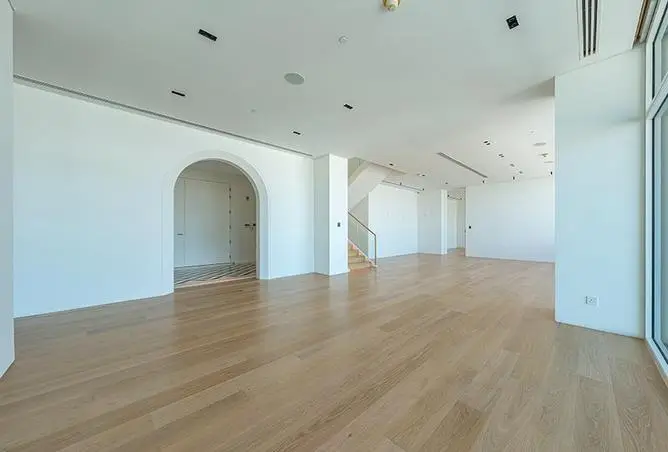 Sumptuous Penthouse | Stylishly Renovated — Finishing & Furnishing — High-Quality Finishes — feature | Profound Properties, Dubai