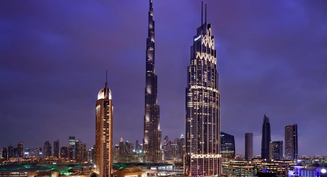 Experience Upscale Living in Downtown Dubai's Heart