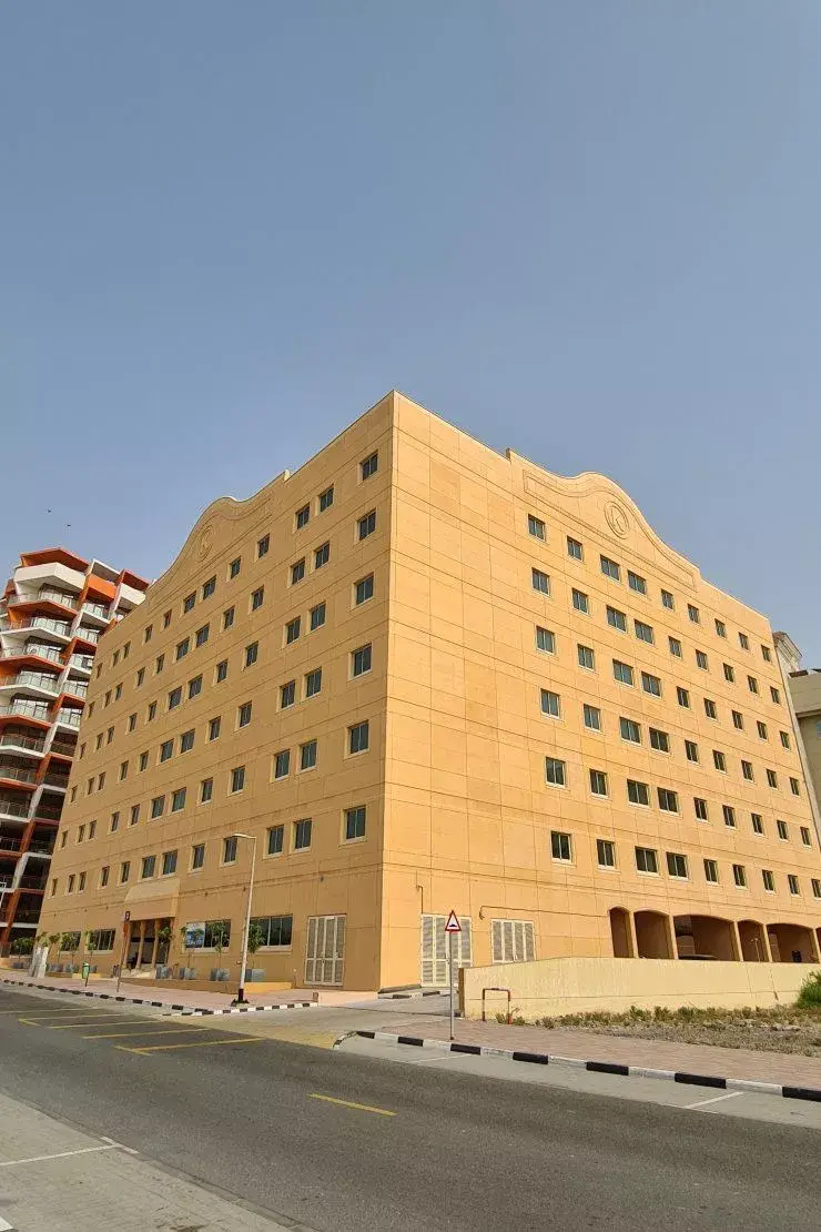 Exceptional Amenities and Prime Location