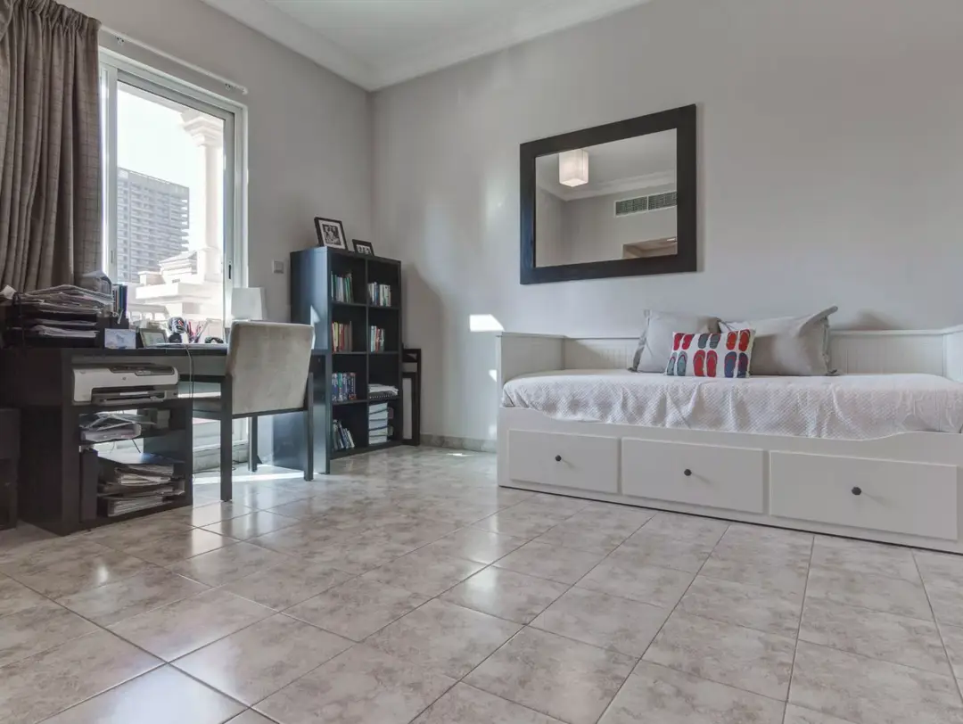 Carmen — Chambre supplémentaire — Salle d'étude — feature | Profound Properties, Dubai