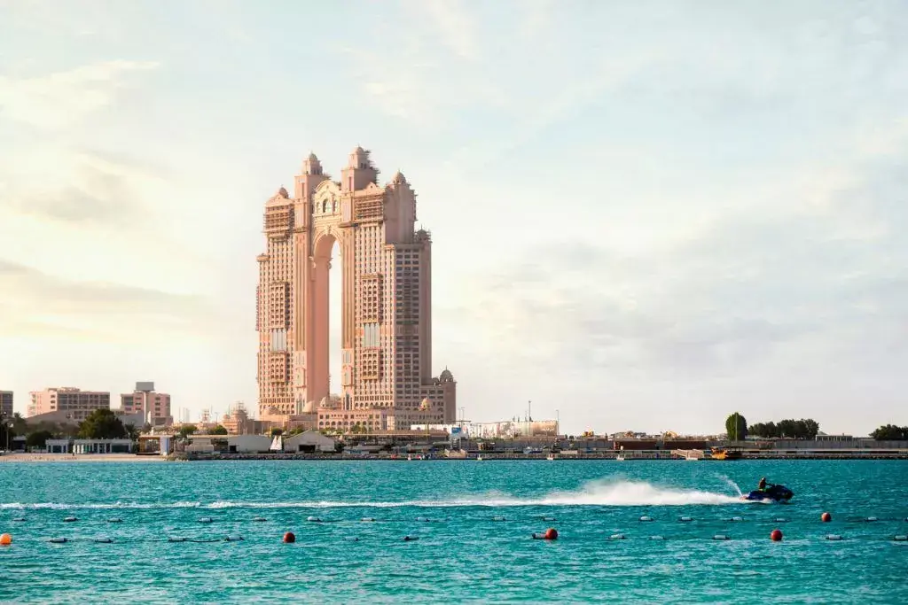 Embrace the Palm Jumeirah Lifestyle
