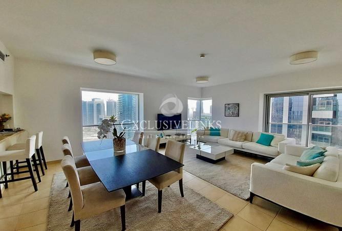 Marina Tower Apartment