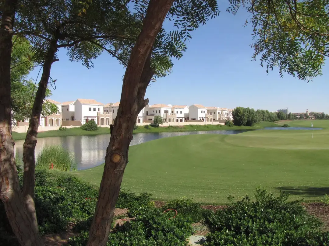 Долина Лаймовых Деревьев — Спорт — Поле для гольфа — amenity | Profound Properties, Dubai