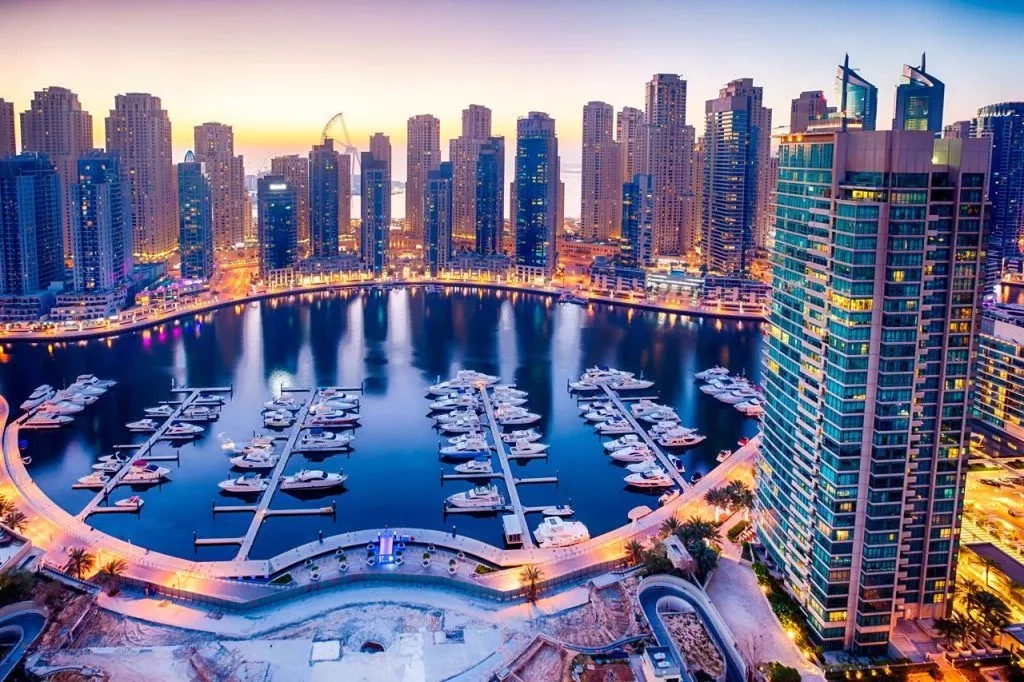 Пенинсула Три — City view | Profound Properties, Dubai