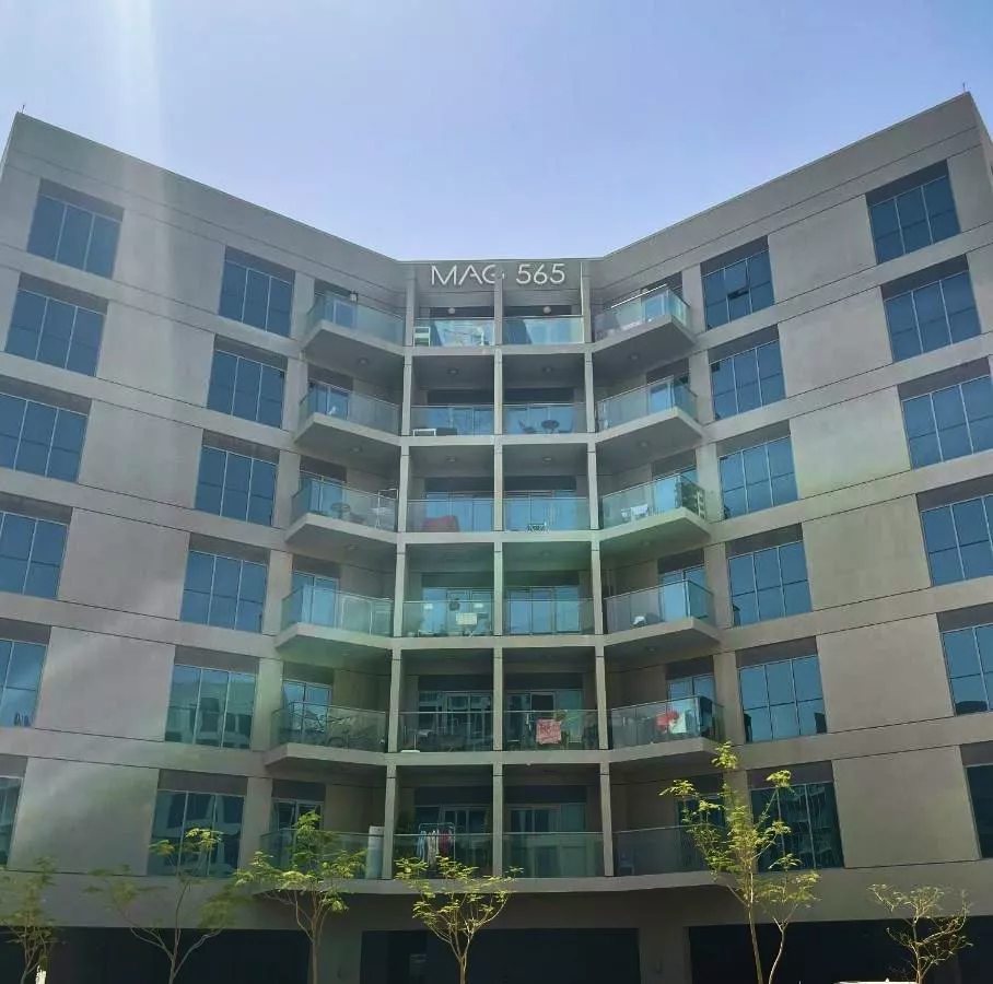 Modern Living in Dubai South's Thriving Community