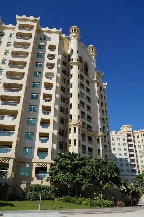 Shoreline Apartments