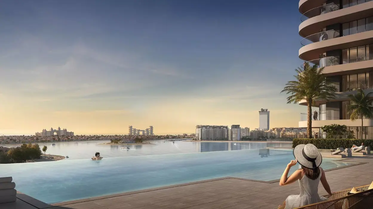 Unparalleled Amenities and Beachfront Living