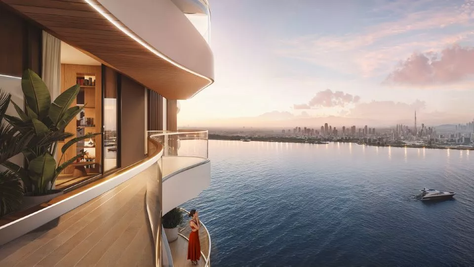 Experience the Epitome of Waterfront Living