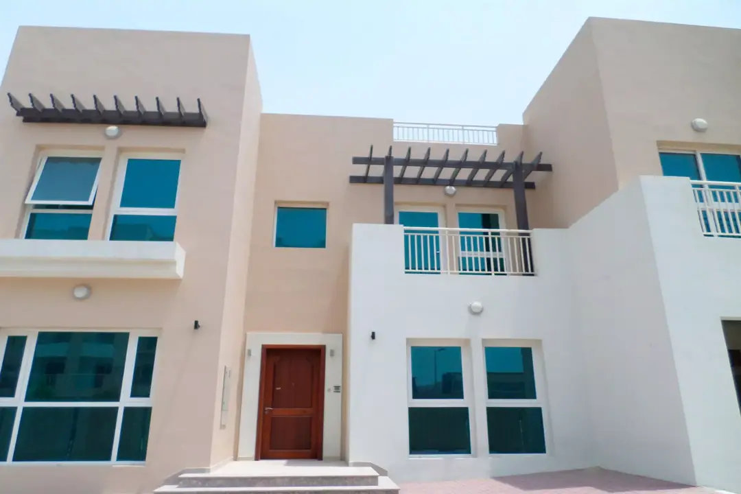 Al Khail Heights — Muss haben — Einbaugarderobe — feature | Profound Properties, Dubai