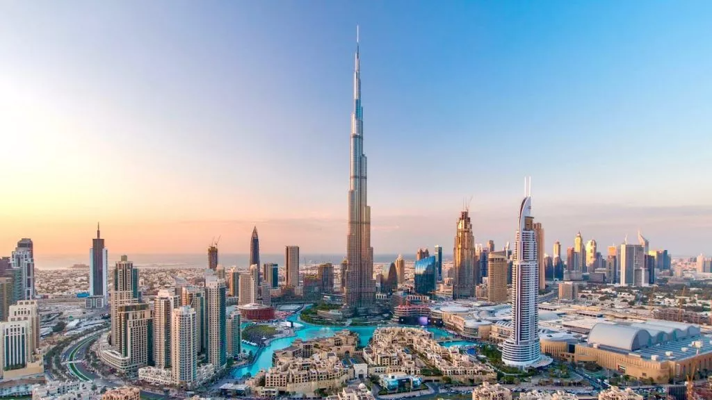 Experience the JLT Lifestyle