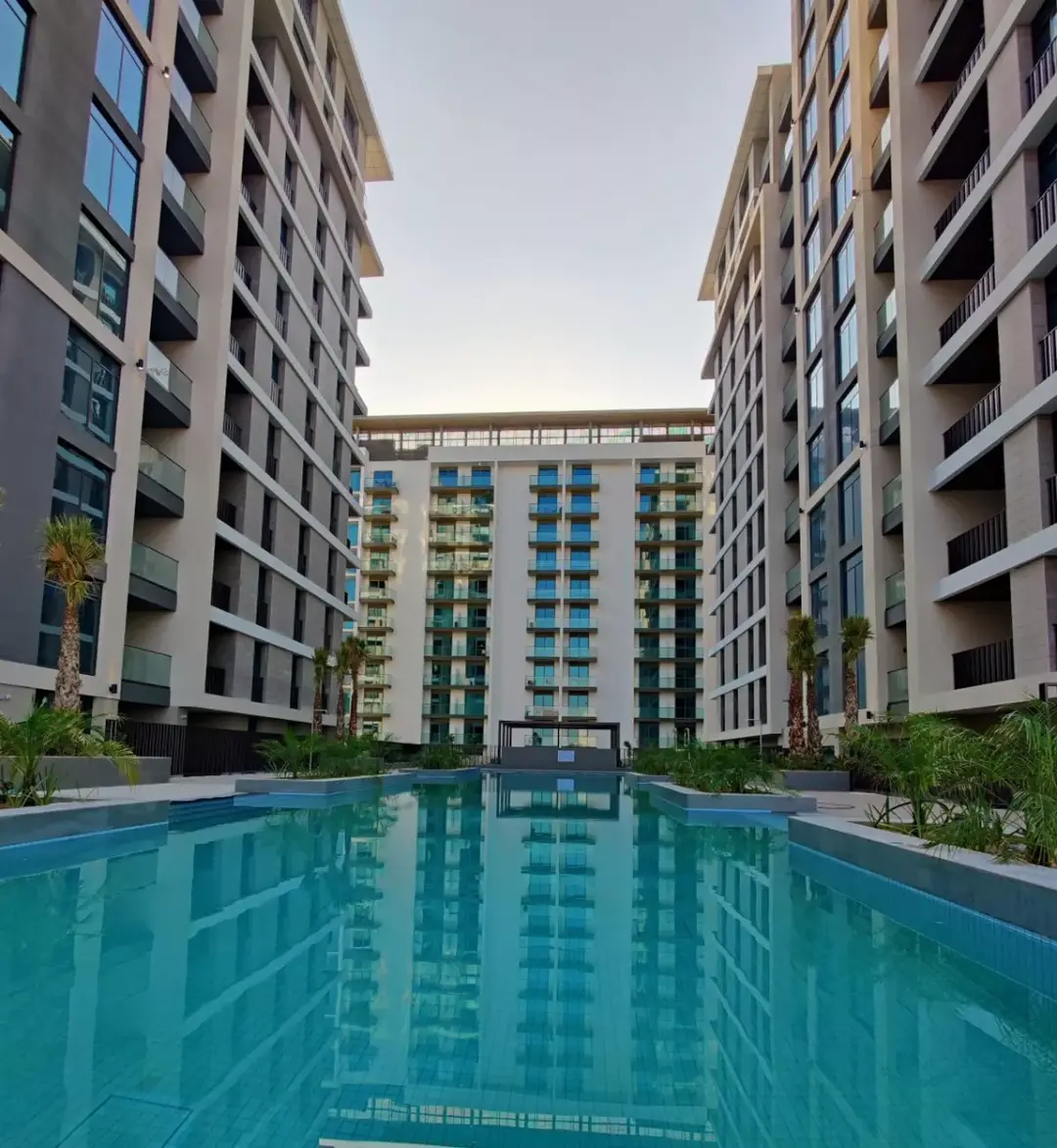 Wilton Terraces 1 — Swimming Pools — Outdoor Swimming Pool — amenity | Profound Properties, Dubai