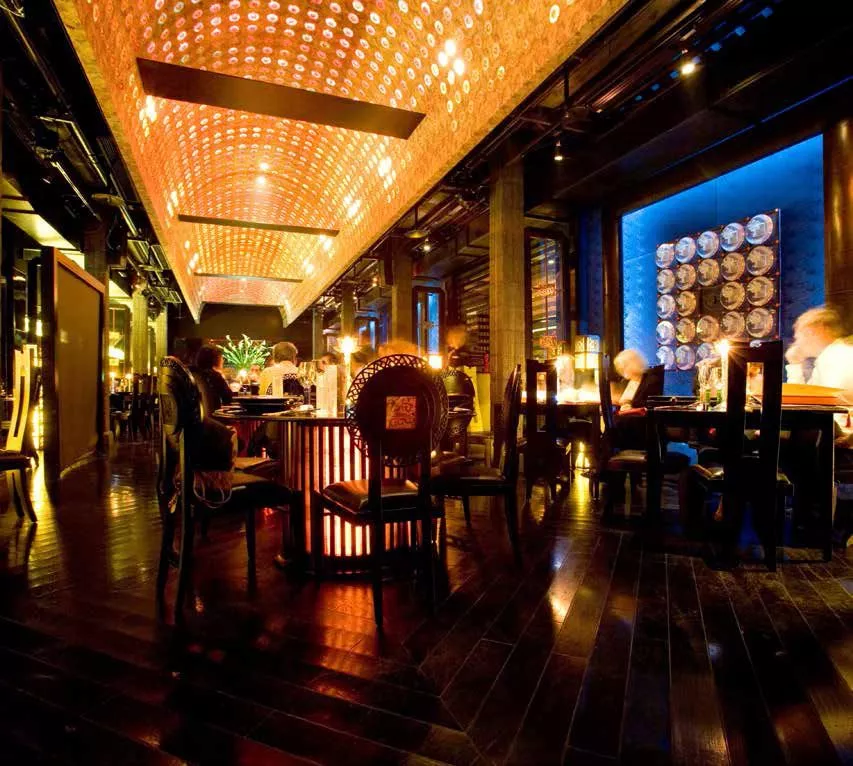 Paramount Tower Hotel and Residences