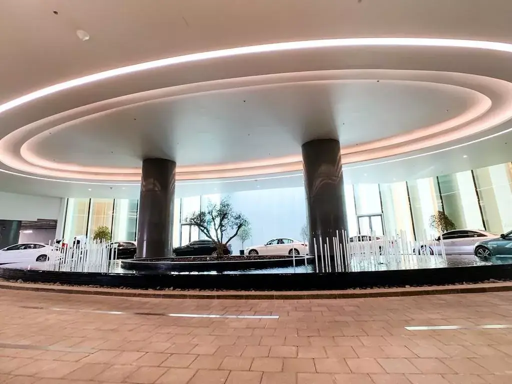 Burj Vista — Exclusives — Valet Parking — amenity | Profound Properties, Dubai