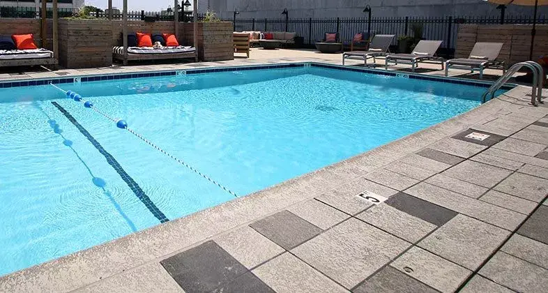 Arabian Gate 1 Apartments — Piscines — Piscine extérieure — amenity | Profound Properties, Dubai