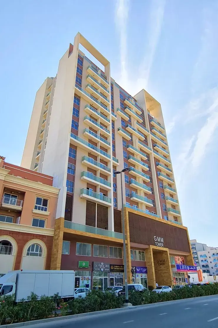 Discover GMM Tower 1: A Thriving Community in Jumeirah Village Circle