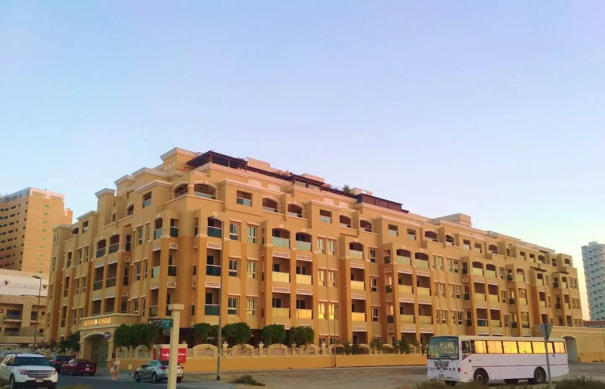 Condor Castle: Upscale Living in Jumeirah Village Circle
