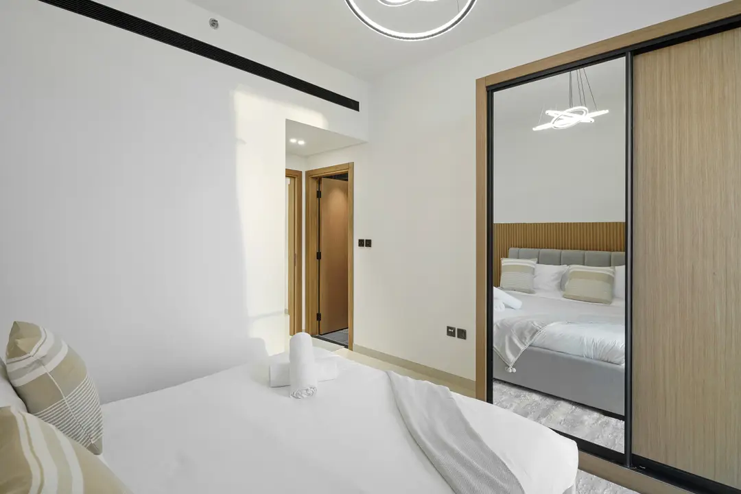 Stylish Furnished I Golf Course Views I Ready to Move In — 必须有 — 开放式厨房 — feature | Profound Properties, Dubai