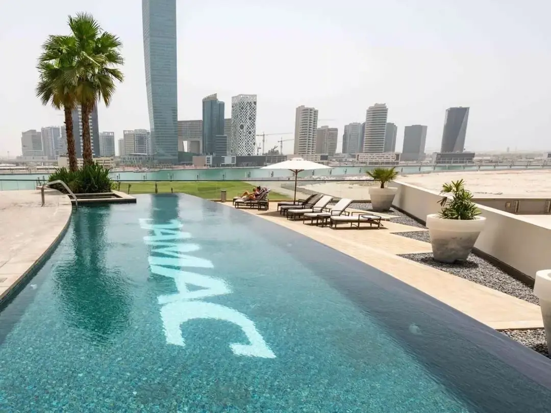 DAMAC Maison Bay’s Edge — Swimming Pools — Outdoor Swimming Pool — amenity | Profound Properties, Dubai