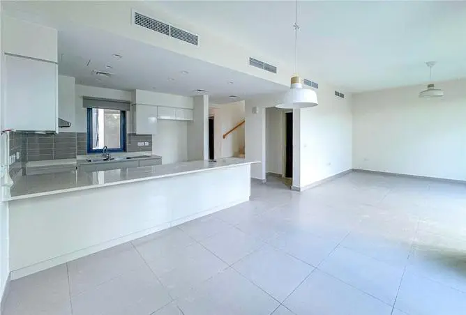 Maple 1 Villa — Must Have — Open Kitchen — feature | Profound Properties, Dubai