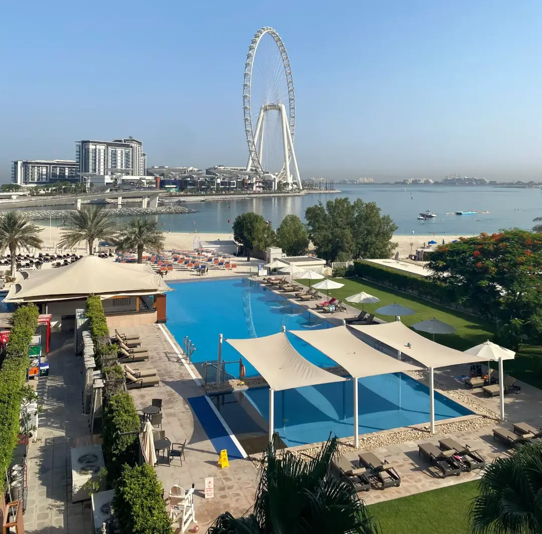 Al Bateen Residences — Swimming Pools — Outdoor Swimming Pool — amenity | Profound Properties, Dubai