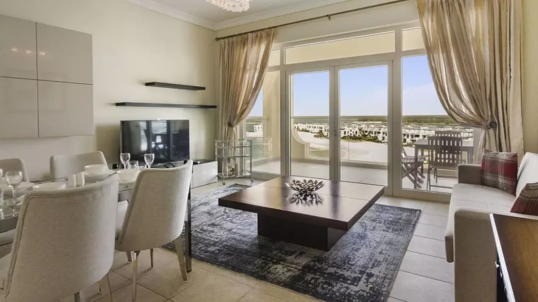 أفينسيا — يجب أن يكون — شرفة — feature | Profound Properties, Dubai